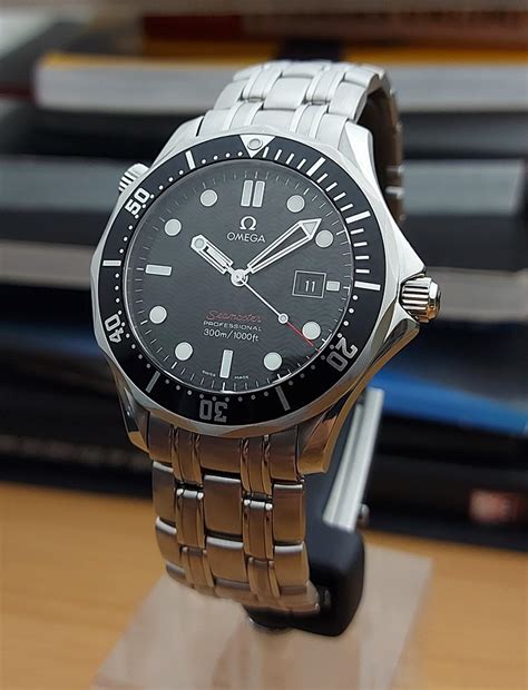 Omega Seamaster quartz review